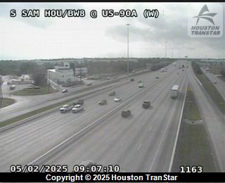S Sam Hou/BW8 @ US 90 A (W), FACING South