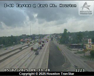 69 Eastex @ East Mt Houston, FACING West