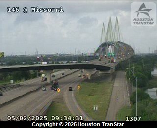 146 SB @ MISSOURI, FACING West