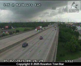 146 NB @ BARBOURS CUT, FACING East