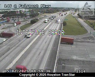 146 NB @ FAIRMONT PKWY, FACING East