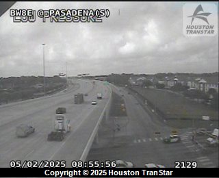 BW8E @ Pasadena Blvd. (S), FACING West