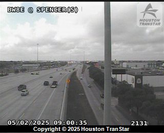 BW8E @ Spencer (S), FACING West