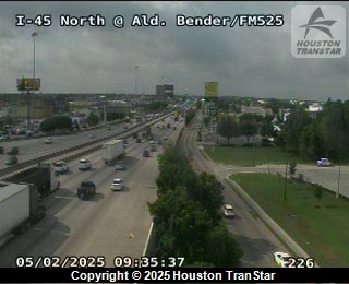 45 North @ Aldine Bender/FM 525, FACING West