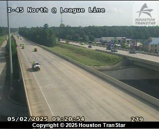IH-45 North @  League Line, FACING West