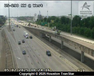 290 NORTHWEST @ WEST, FACING North