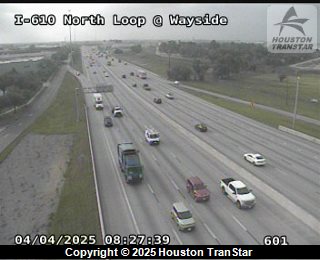 610 NORTH LOOP @ WAYSIDE, FACING South