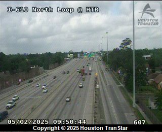 610 NORTH LOOP @ HTR, FACING North