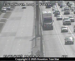 610 NORTH LOOP @ FULTON, FACING North