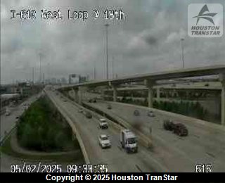 610 WEST LOOP @ 18TH, FACING East