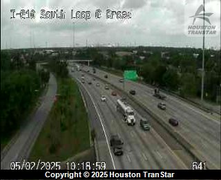 610 SOUTH LOOP @ BROAD, FACING South