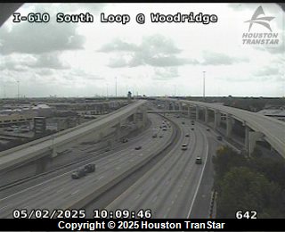 610 SOUTH LOOP @ WOODRIDGE, FACING South