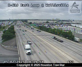 610 EAST LOOP @ WALLISVILLE, FACING East