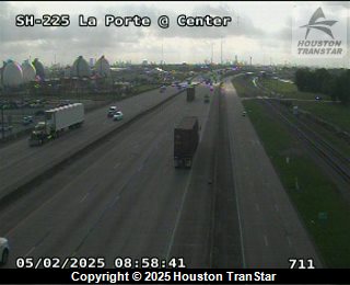 225 La Porte @ Center, FACING South